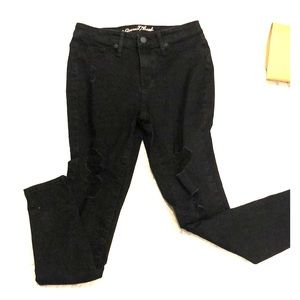 Universal thread jeans